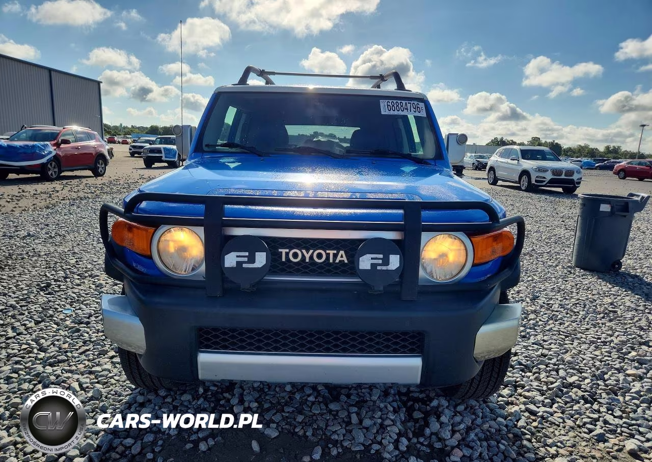2008 Toyota Fj Cruiser Base VIN:JTEZU11F38K007623 - 5