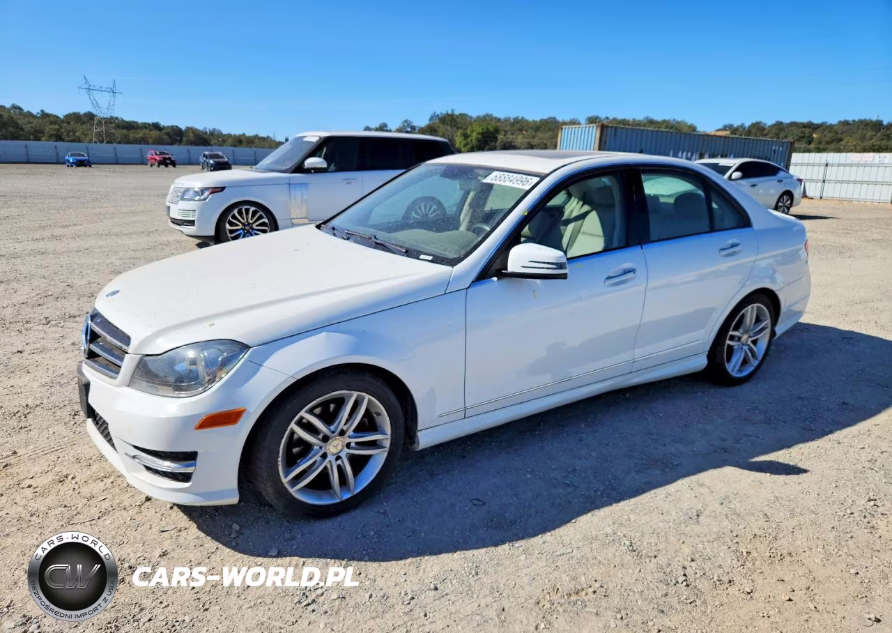 2014 Mercedes-Benz C 250