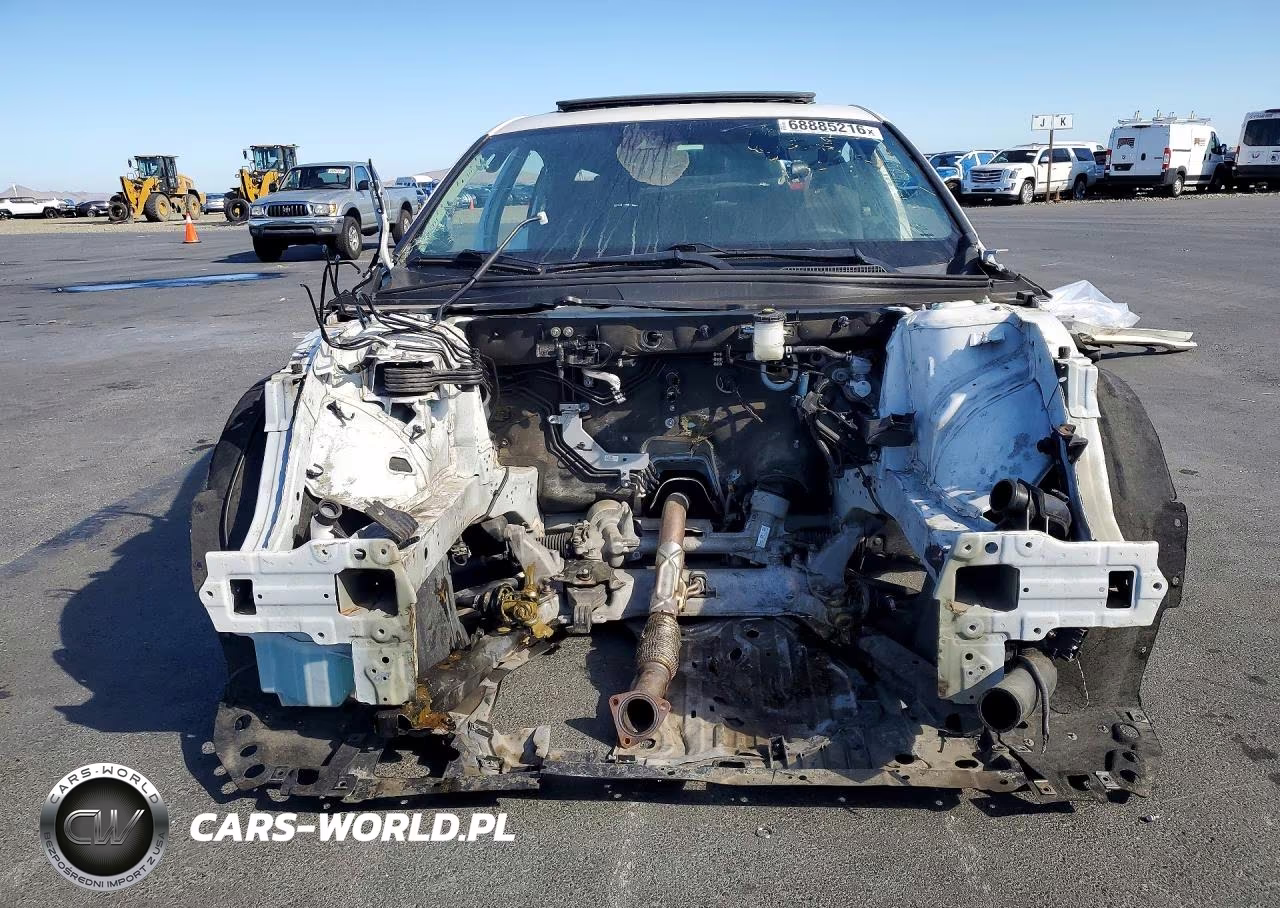 2018 Honda Accord Sport VIN:1HGCV2F3XJA009569 - 5
