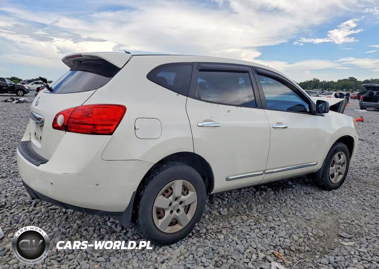 2013 Nissan Rogue S VIN:JN8AS5MT0DW040263 - 3