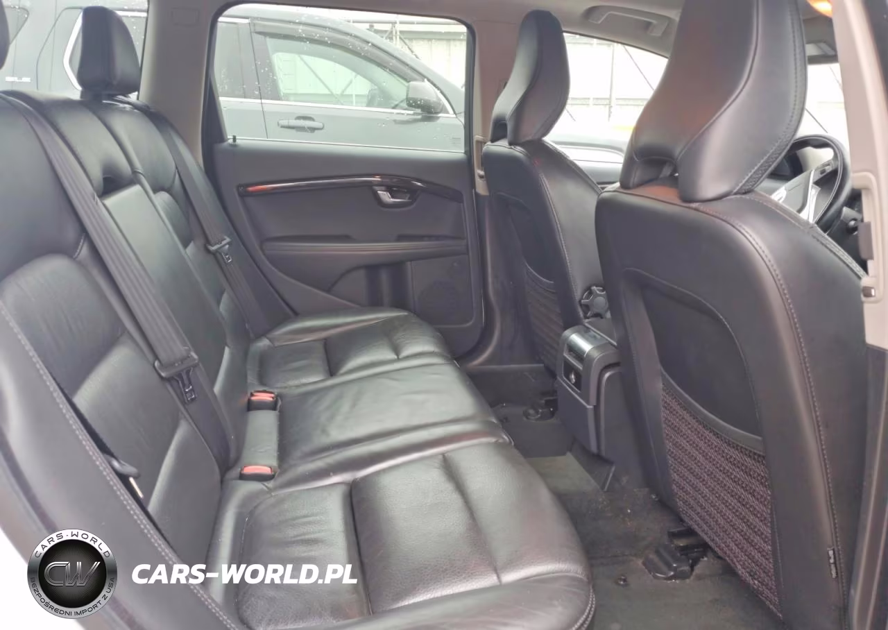 2014 Volvo Xc70 T6 VIN:YV4902BZ4E1181164 - 10