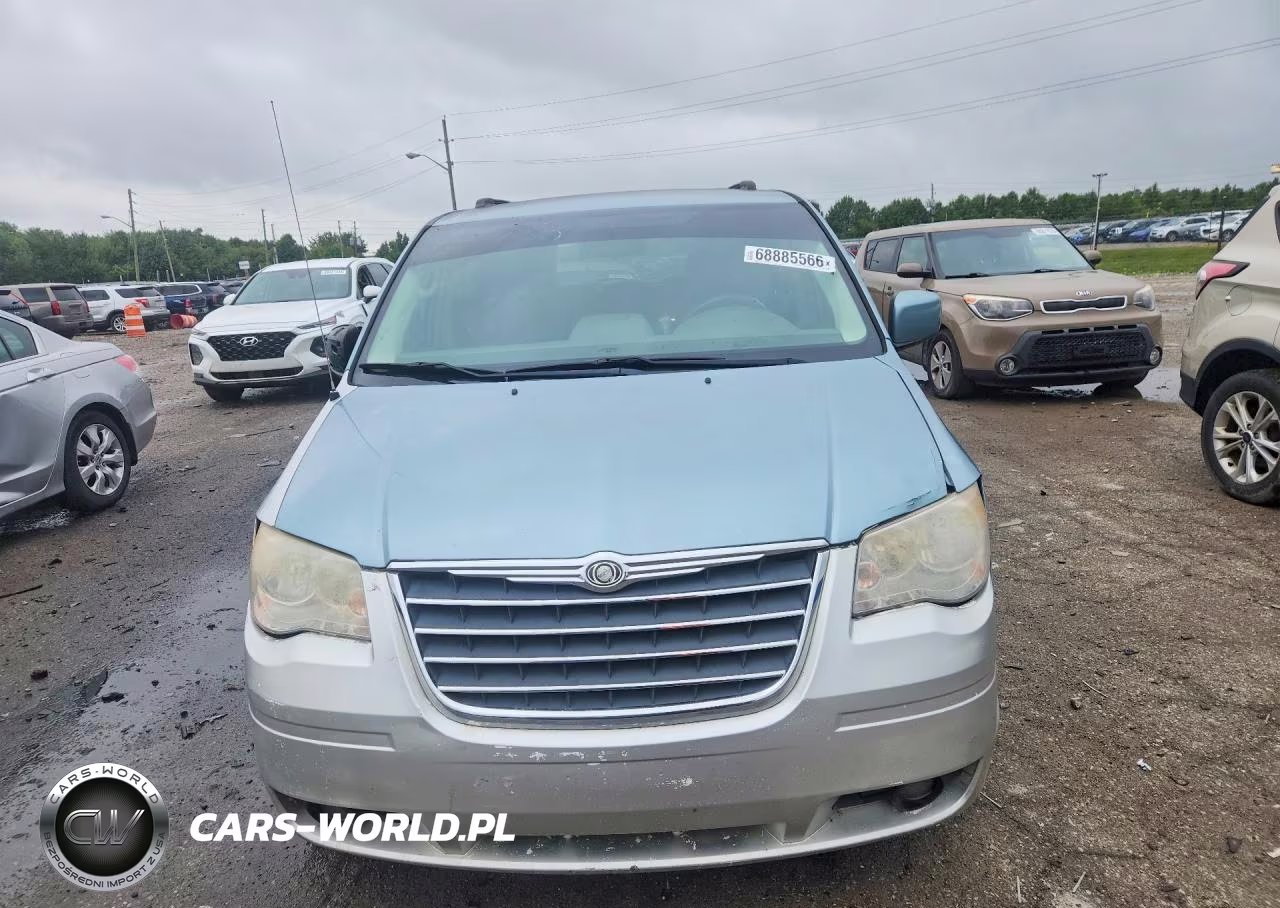 2010 Chrysler Town & Country Touring VIN:2A4RR5D16AR230186 - 5