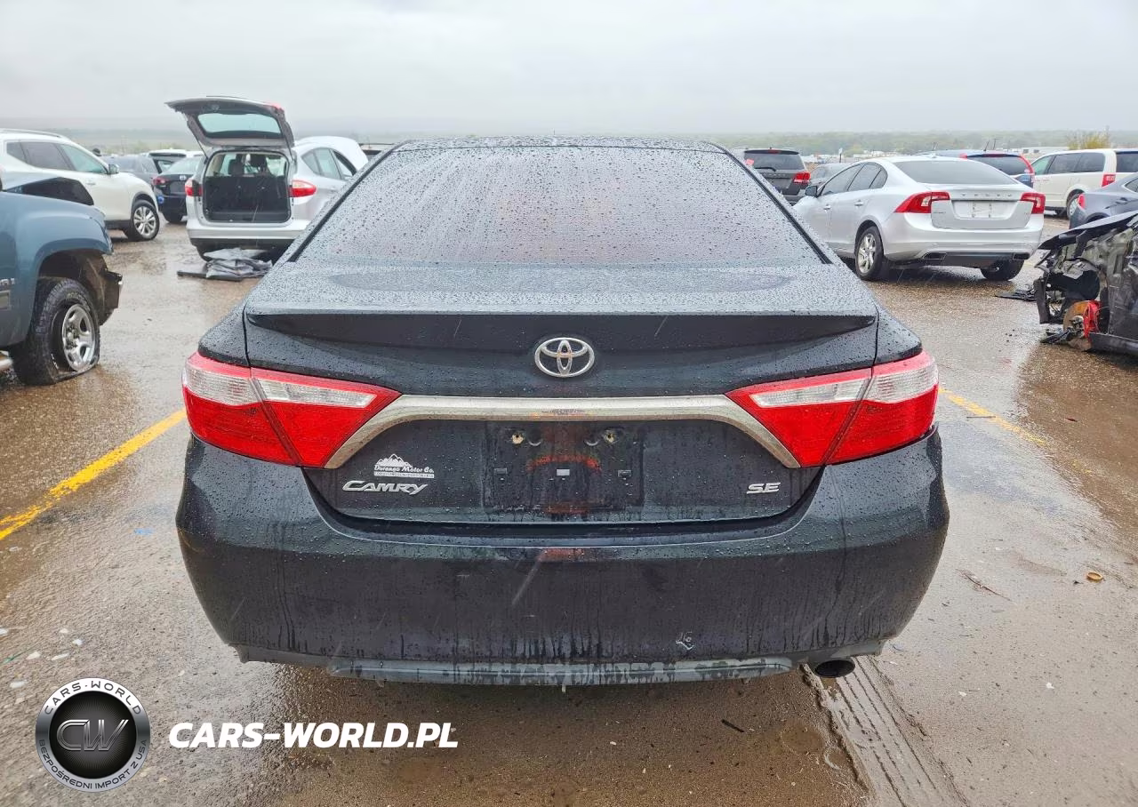 2015 Toyota Camry Se VIN:4T1BF1FK6FU063087 - 6