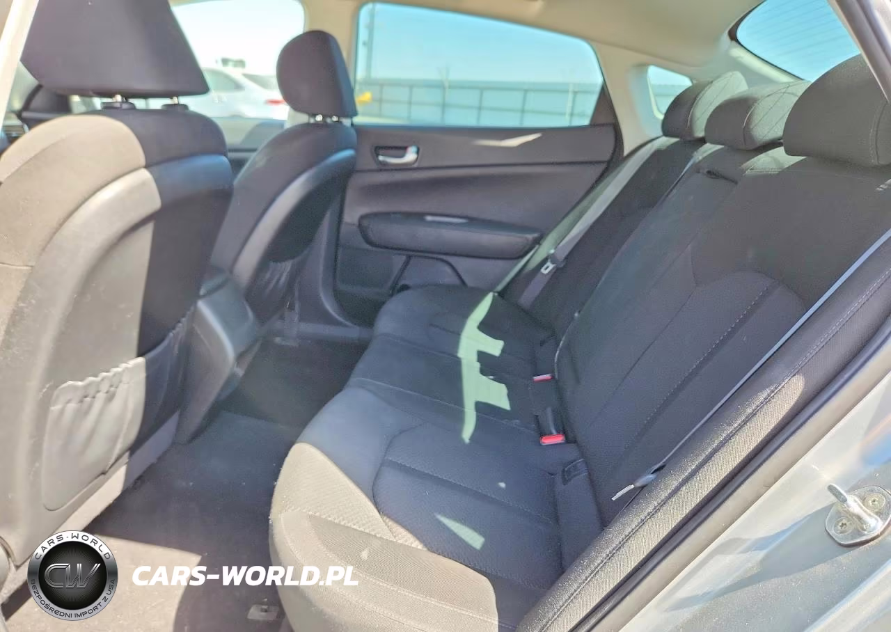 2017 Kia Optima Hybrid VIN:KNAGT4LC9H5008807 - 10