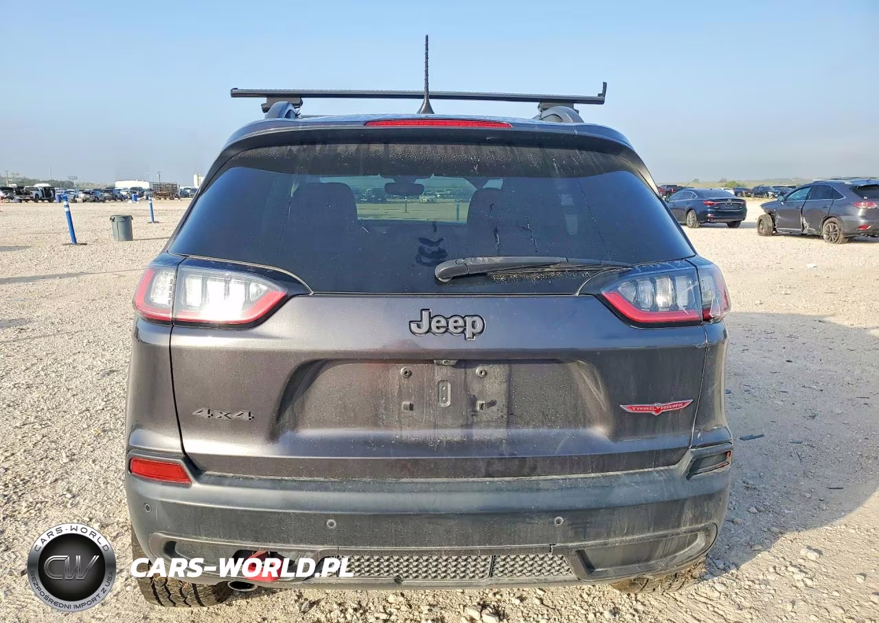 2019 Jeep Cherokee Trailhawk VIN:1C4PJMBX9KD217085 - 6
