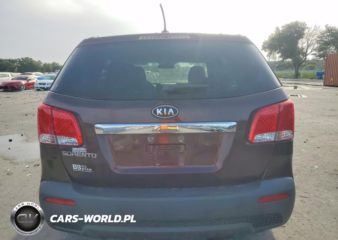 2013 Kia Sorento Lx VIN:5XYKT3A17DG315662 - 6
