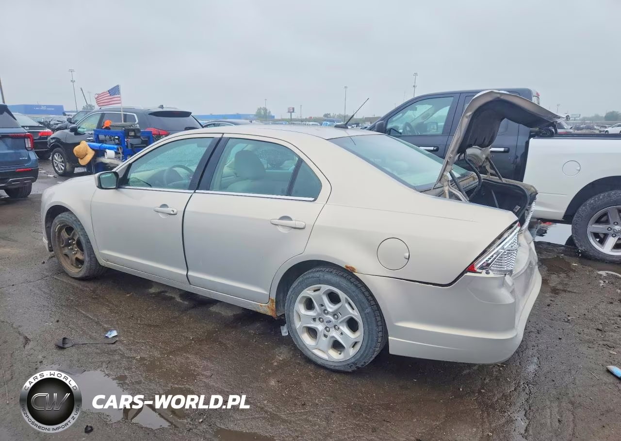 2010 Ford Fusion Se VIN:3FAHP0HA4AR181557 - 2
