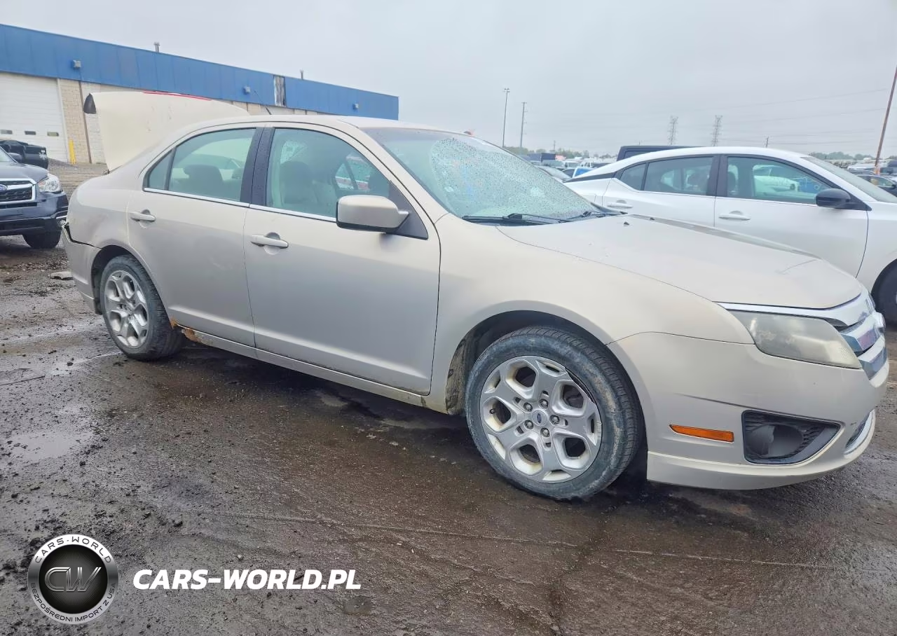 2010 Ford Fusion Se VIN:3FAHP0HA4AR181557 - 4