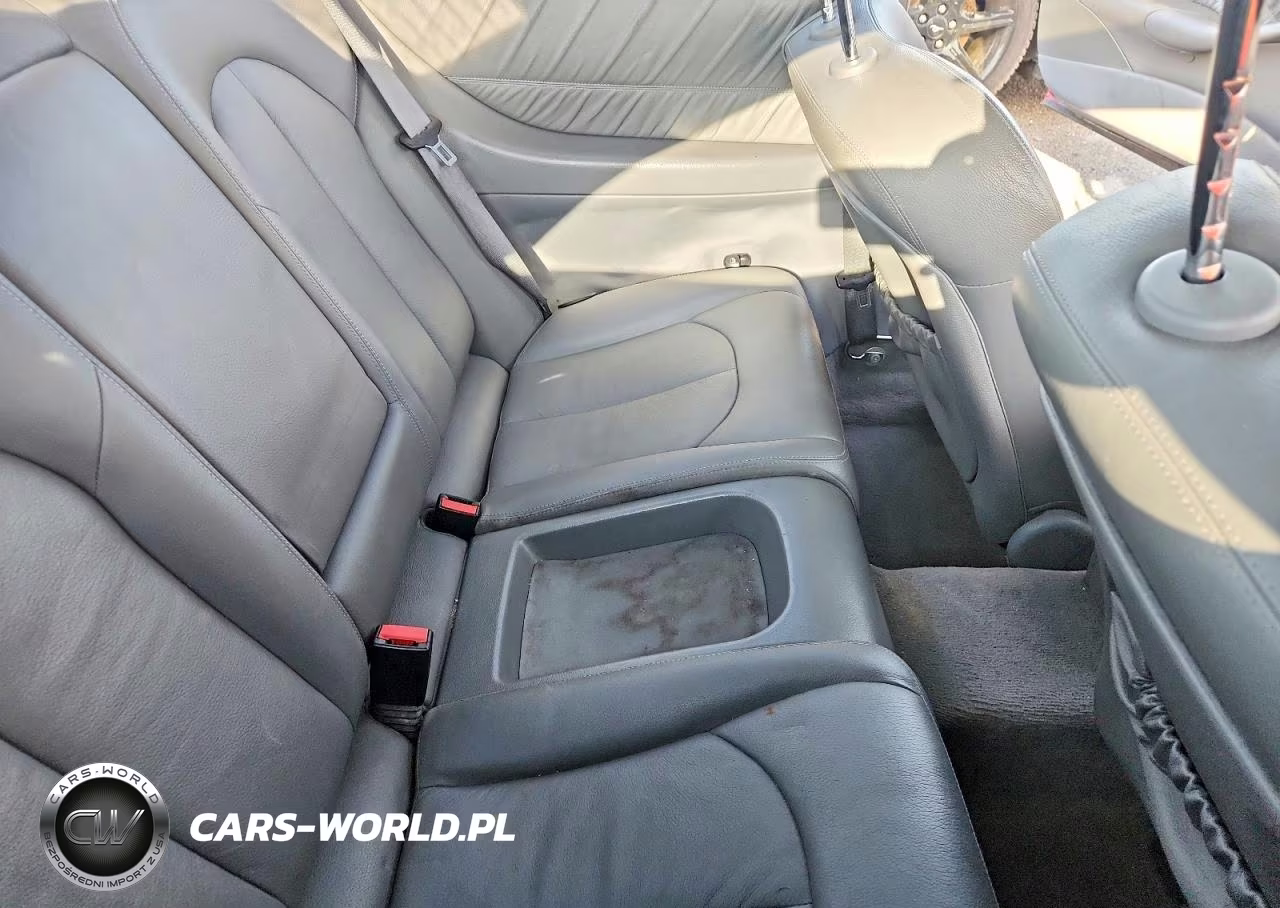 2008 Mercedes-Benz Clk 350 VIN:WDBTJ56HX8F252981 - 10