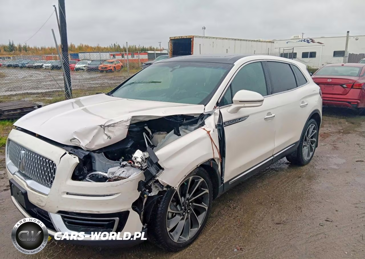2019 Lincoln Nautilus Reserve – zdjęcie 1 z 12