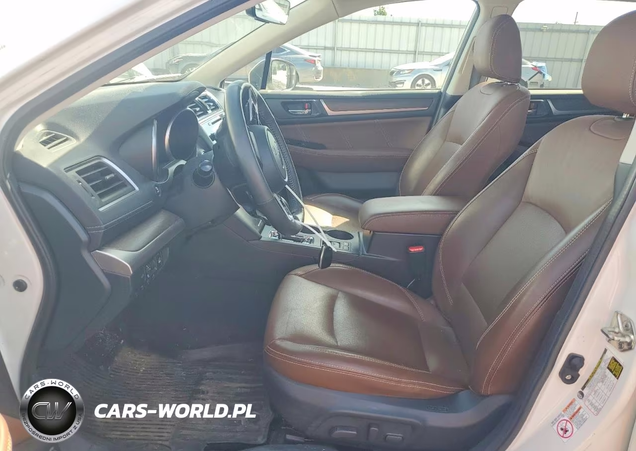 2018 Subaru Outback Touring VIN:4S4BSETC6J3393293 - 7