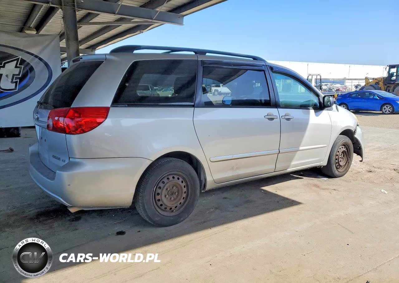 2006 Toyota Sienna Le 7 Passenger VIN:5TDZA23C26S551462 - 3