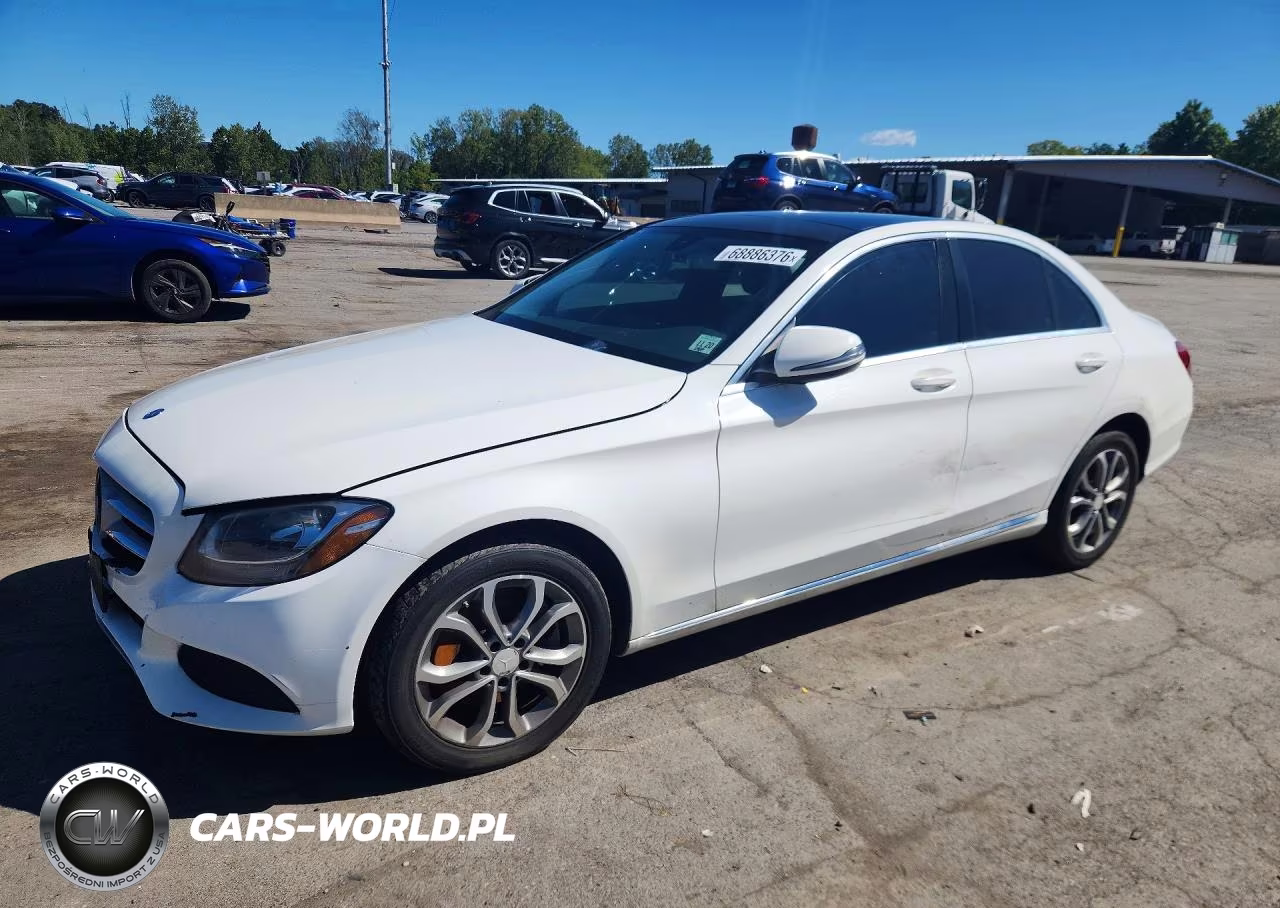 2016 Mercedes-Benz C 300 4Matic – zdjęcie 1 z 12