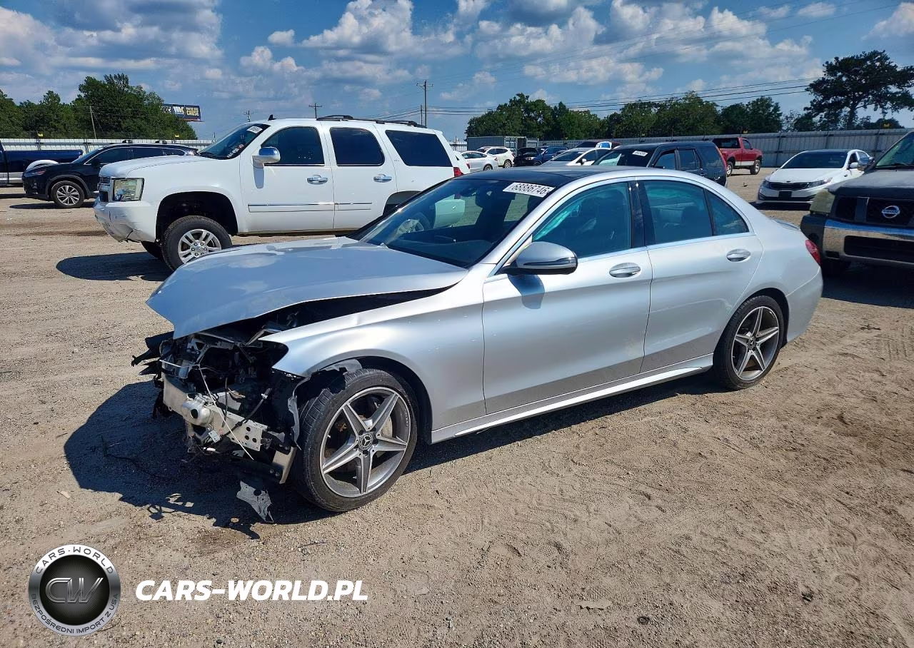 2018 Mercedes-Benz C 300 4Matic