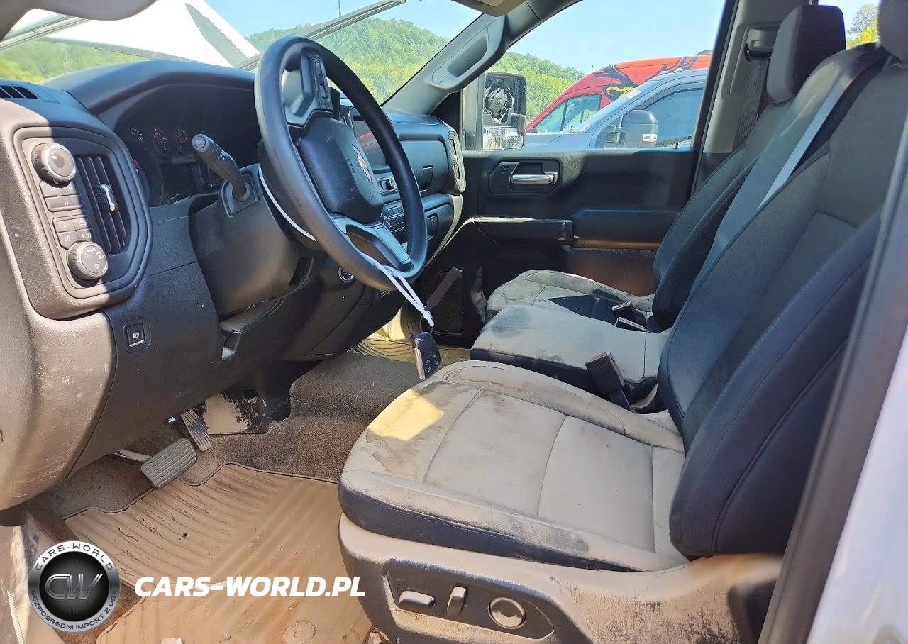 2025 Chevrolet Silverado K2500 Custom VIN:1GC4KMEYXSF224698 - 7