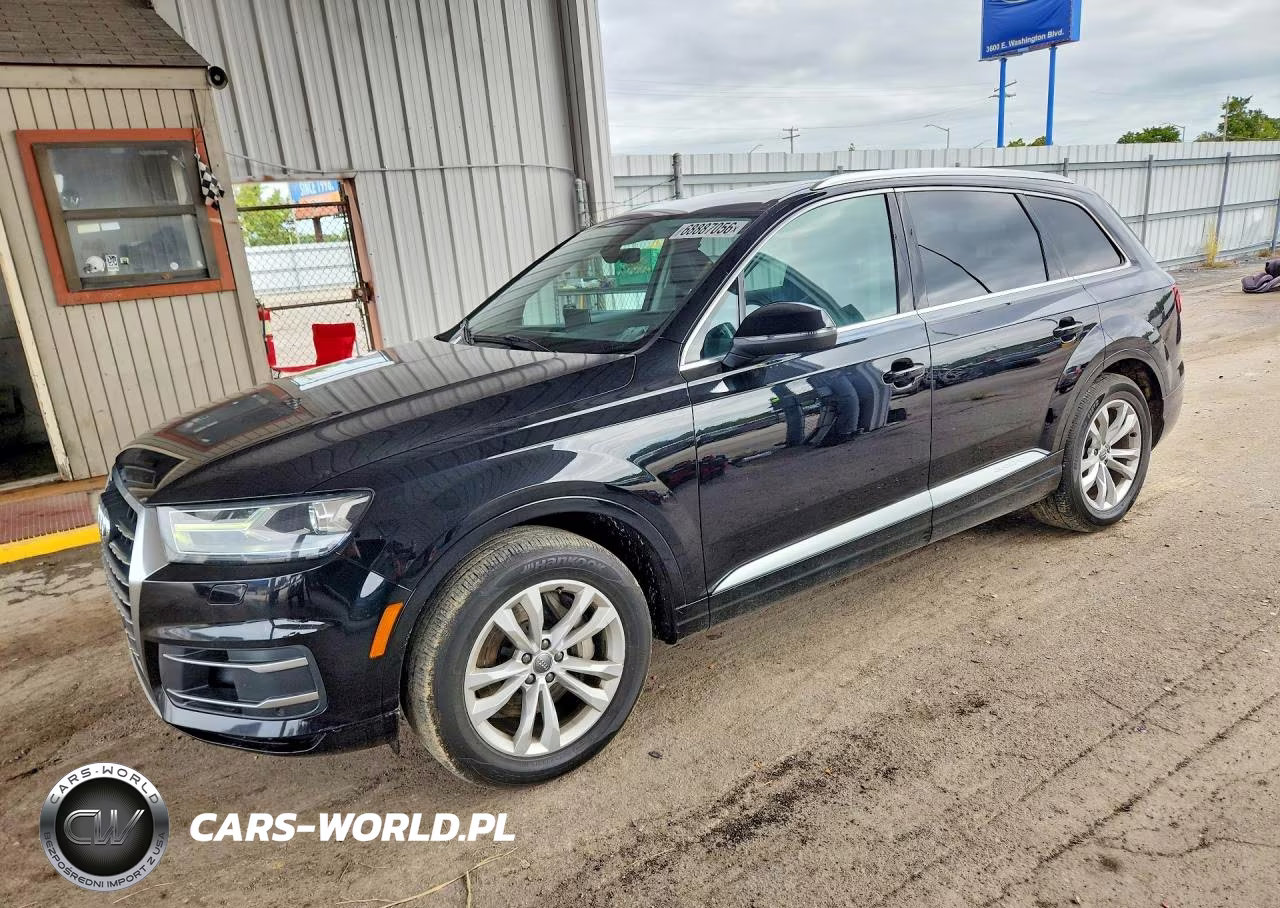 2018 Audi Q7 Premium Plus VIN:WA1LAAF70JD024646 - 1