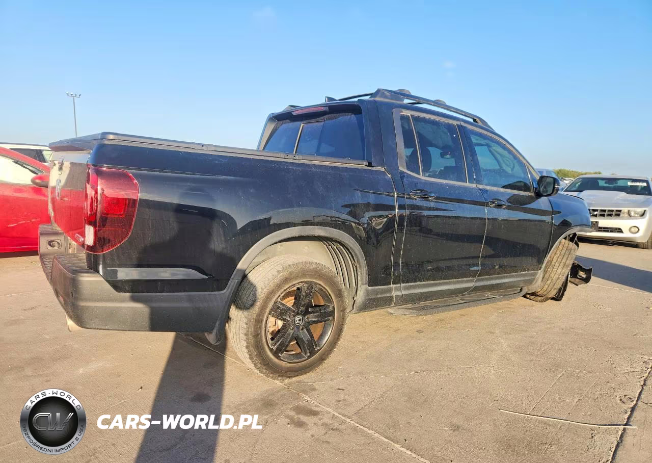 2021 Honda Ridgeline Black Edition VIN:5FPYK3F81MB005864 - 3