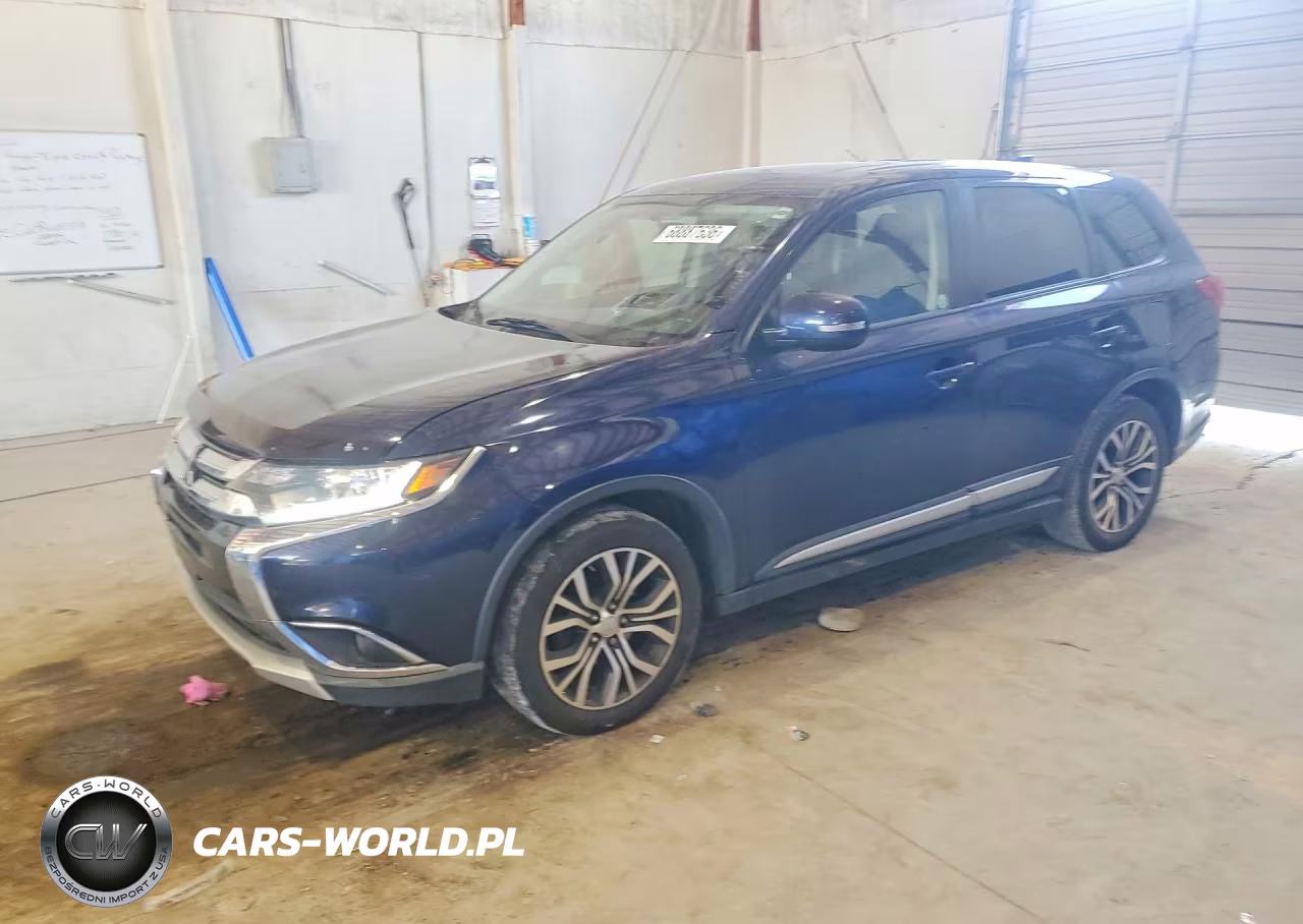 2017 Mitsubishi Outlander Se – zdjęcie 1 z 13