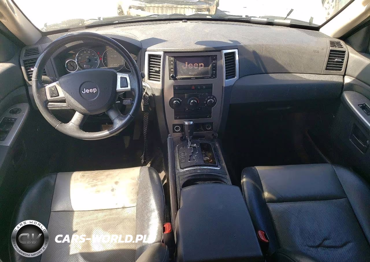 2008 Jeep Grand Cherokee Laredo VIN:1J8GR48K88C218305 - 8