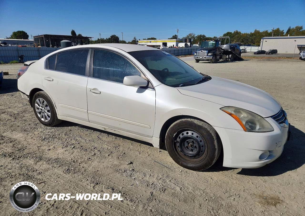 2012 Nissan Altima 2.5 VIN:1N4AL2AP3CN473939 - 4