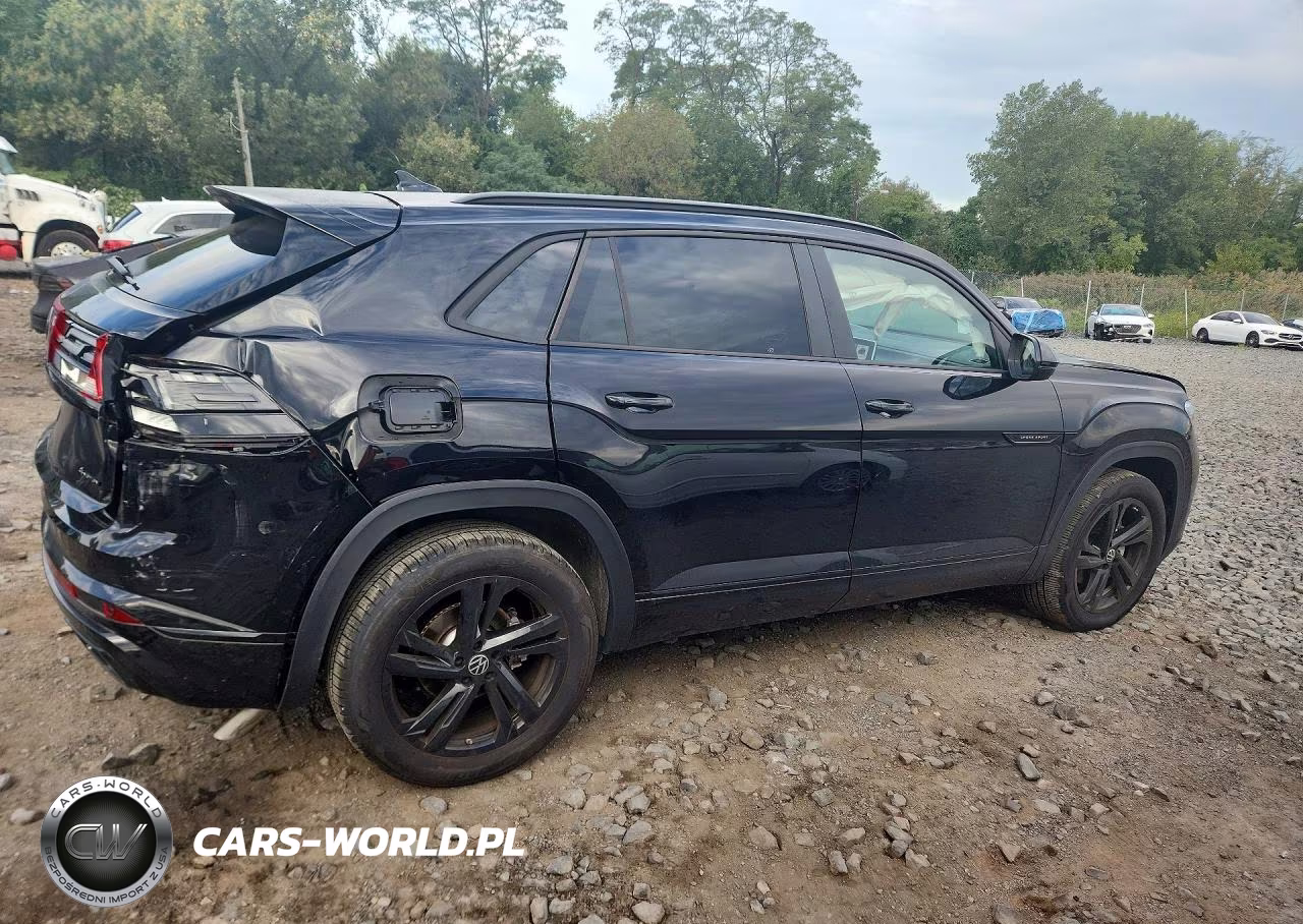 2026 Volkswagen Atlas Cross Sport Sel R-Line Black VIN:1V2AC2CA2TC214484 - 3