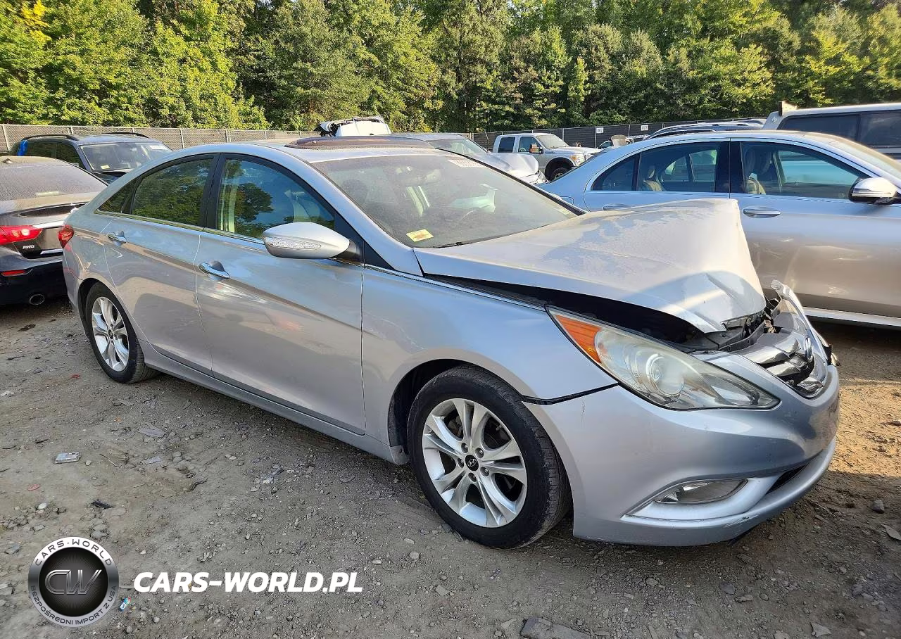 2011 Hyundai Sonata Limited VIN:5NPEC4AC8BH229416 - 4
