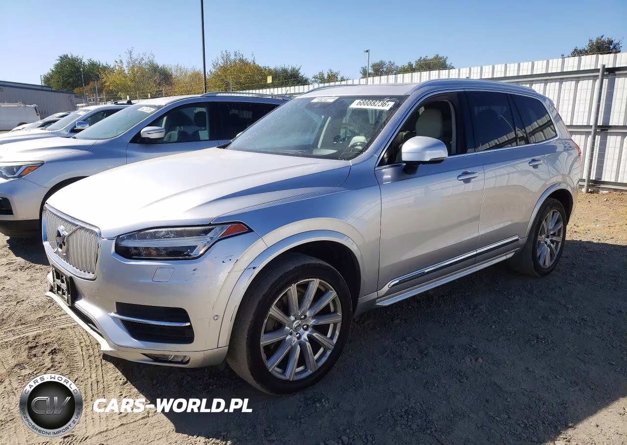 2016 Volvo Xc90 T6 VIN:YV4A22PL5G1050744 - 1