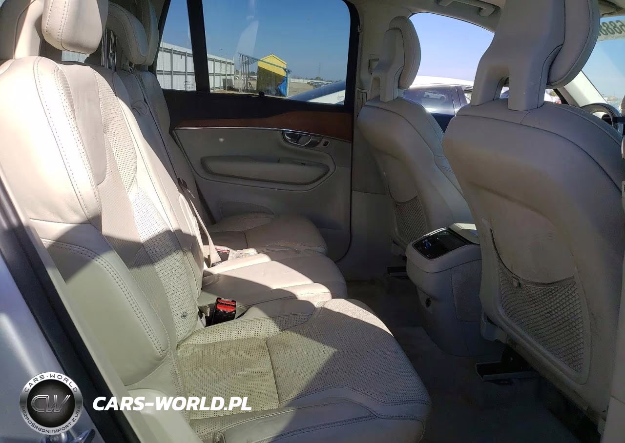2016 Volvo Xc90 T6 VIN:YV4A22PL5G1050744 - 10