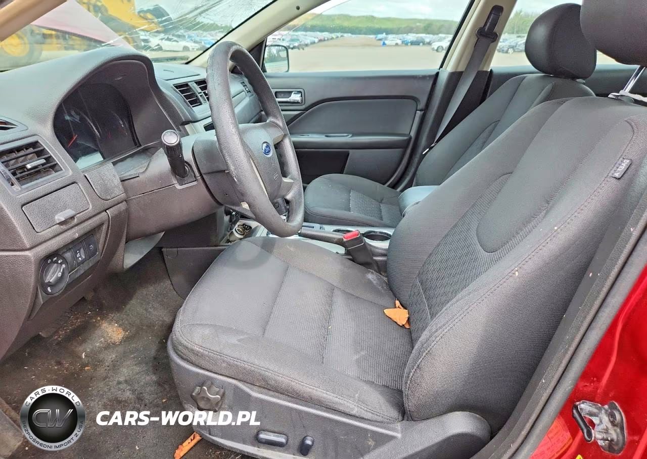 2012 Ford Fusion Se VIN:3FAHP0HA8CR161945 - 7