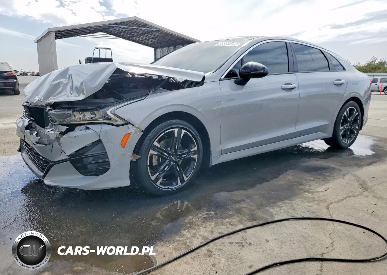 2022 Kia K5 Gt Line