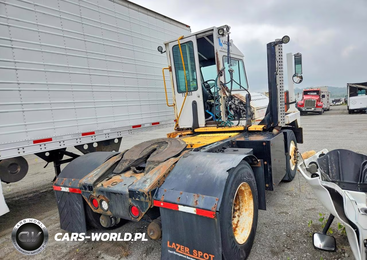 2010 Kalmar Ottawa Yard Truck VIN:11VF813E5AA000173 - 3