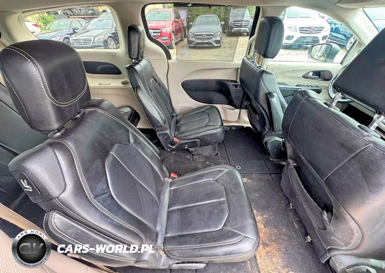 2020 Chrysler Voyager Lxi VIN:2C4RC1DG4LR164552 - 6
