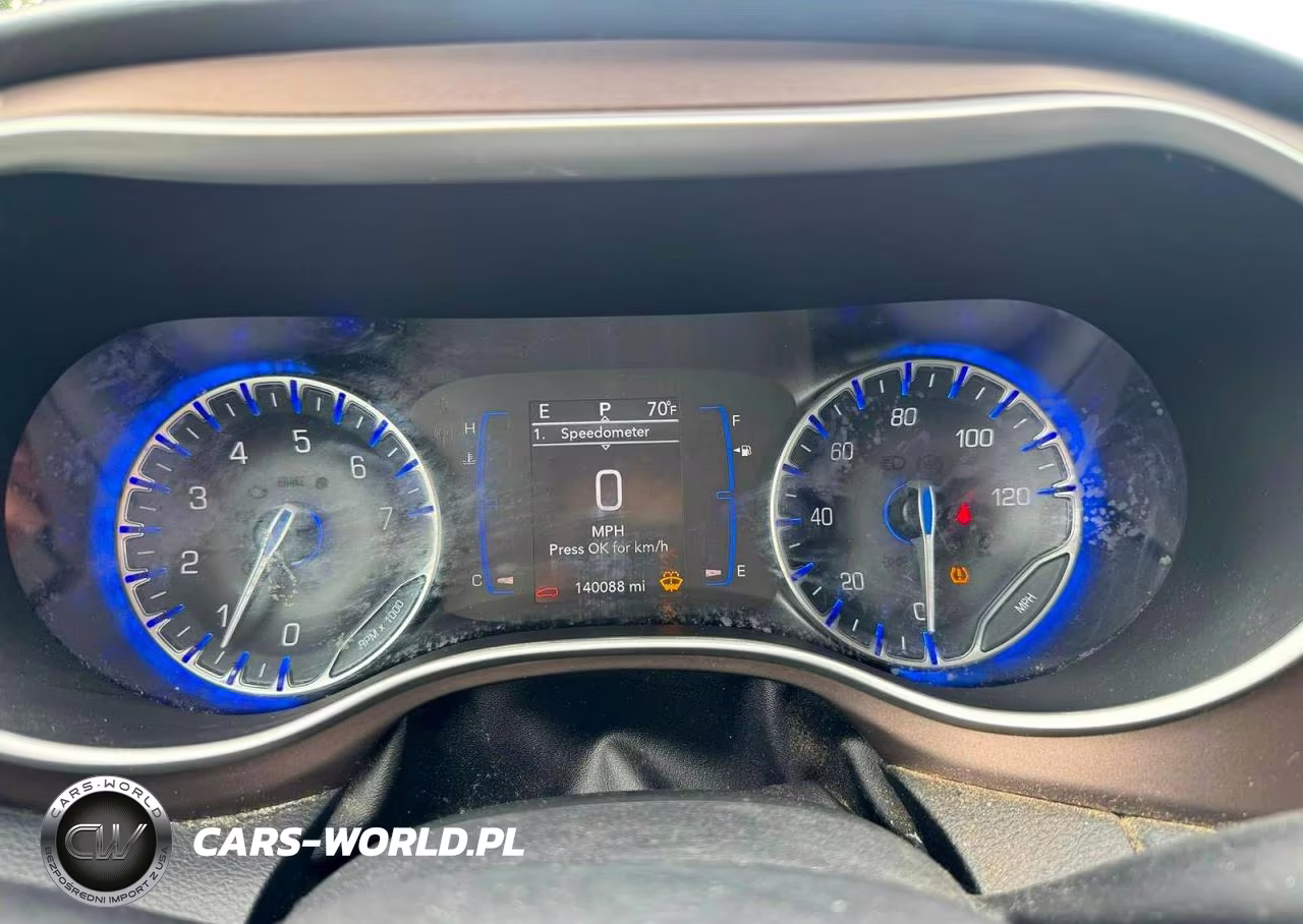 2020 Chrysler Voyager Lxi VIN:2C4RC1DG4LR164552 - 7