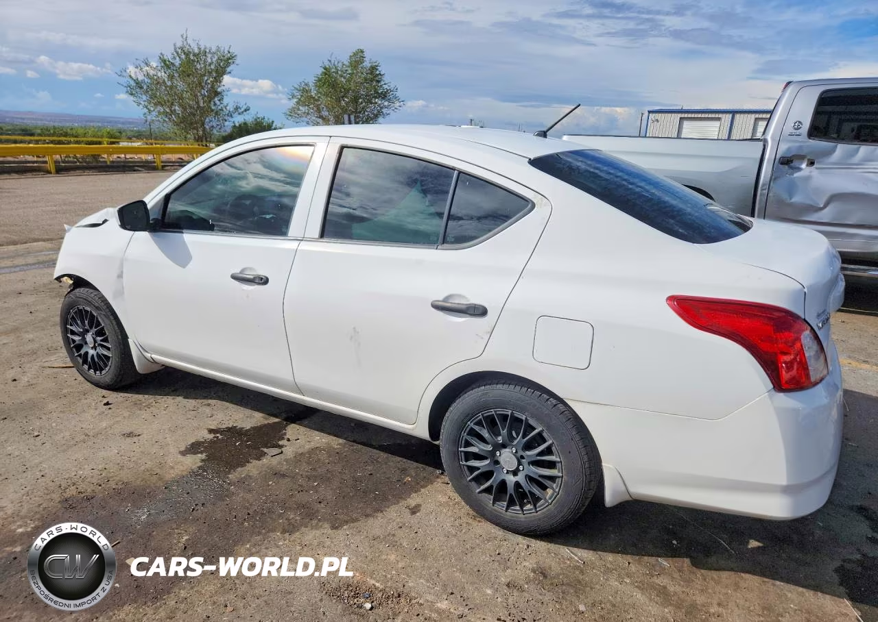 2017 Nissan Versa 1.6 S VIN:3N1CN7AP5HL896767 - 2
