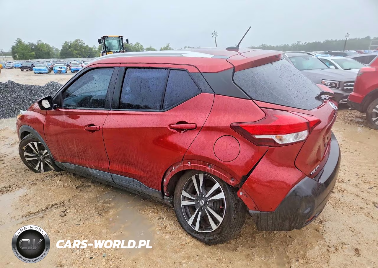 2018 Nissan Kicks Sv VIN:3N1CP5CU6JL529125 - 2