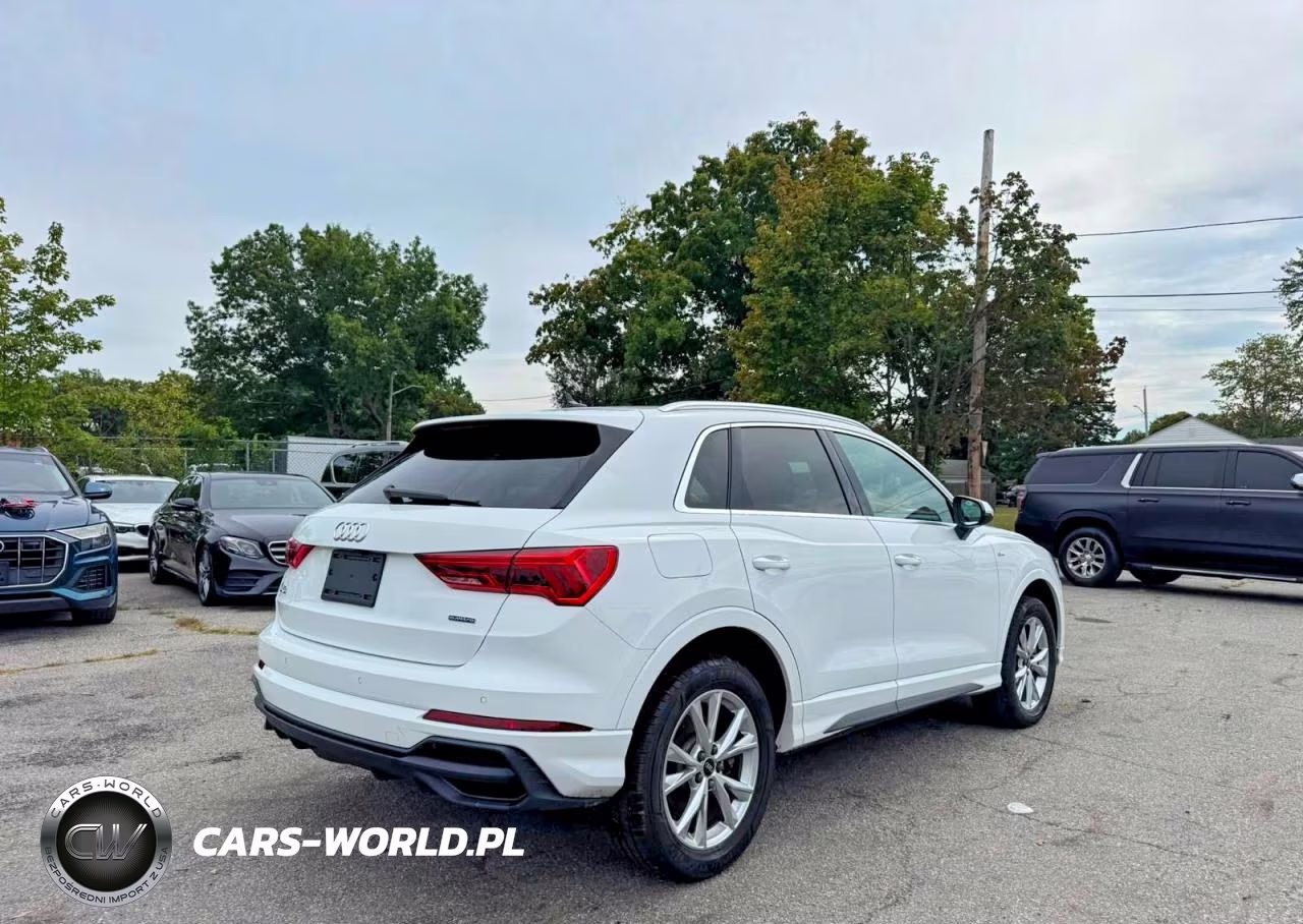 2023 Audi Q3 Premium S Line 45 VIN:WA1DECF31P1080946 - 4