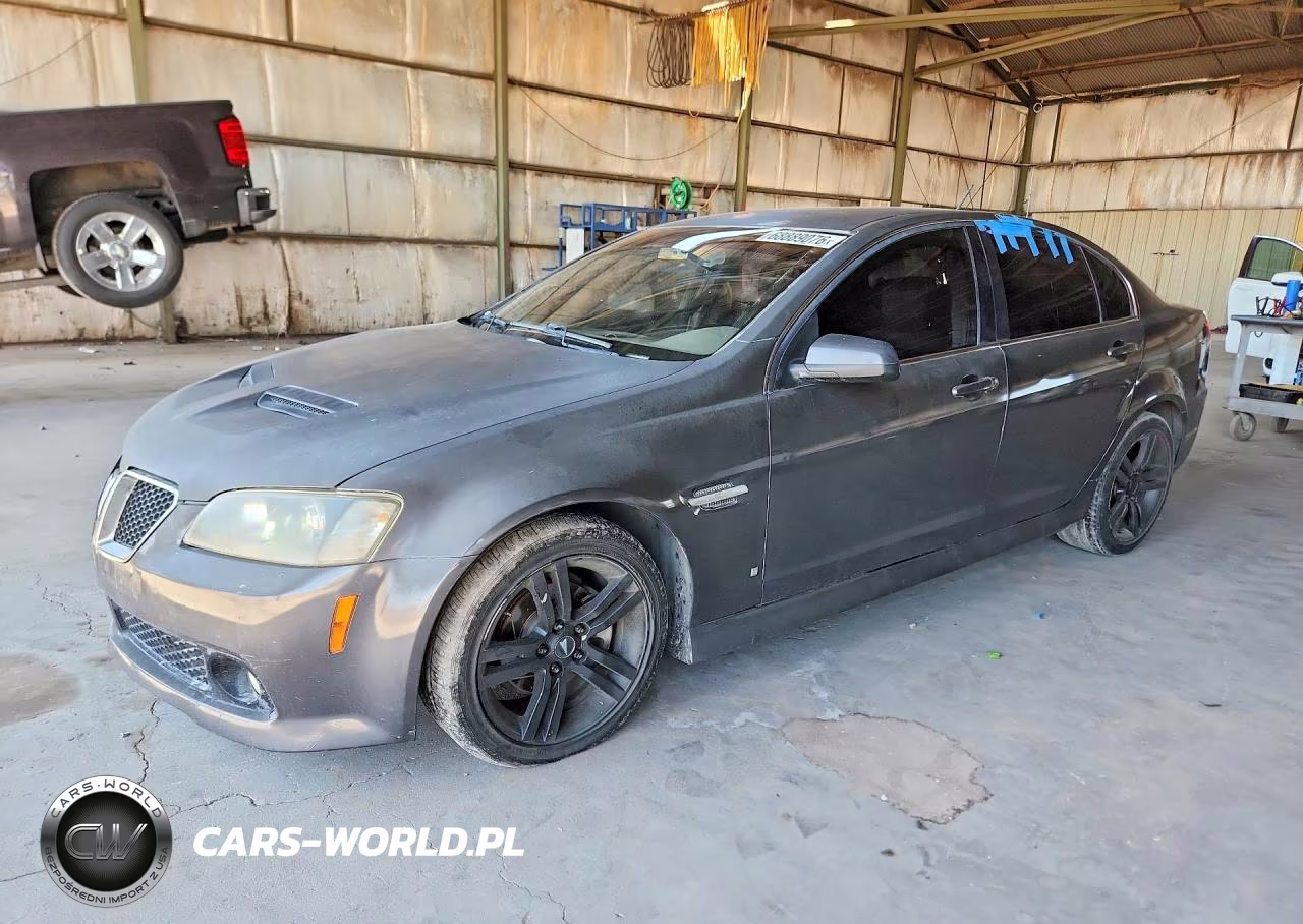 2009 PONTIAC G8 – zdjęcie 1 z 12