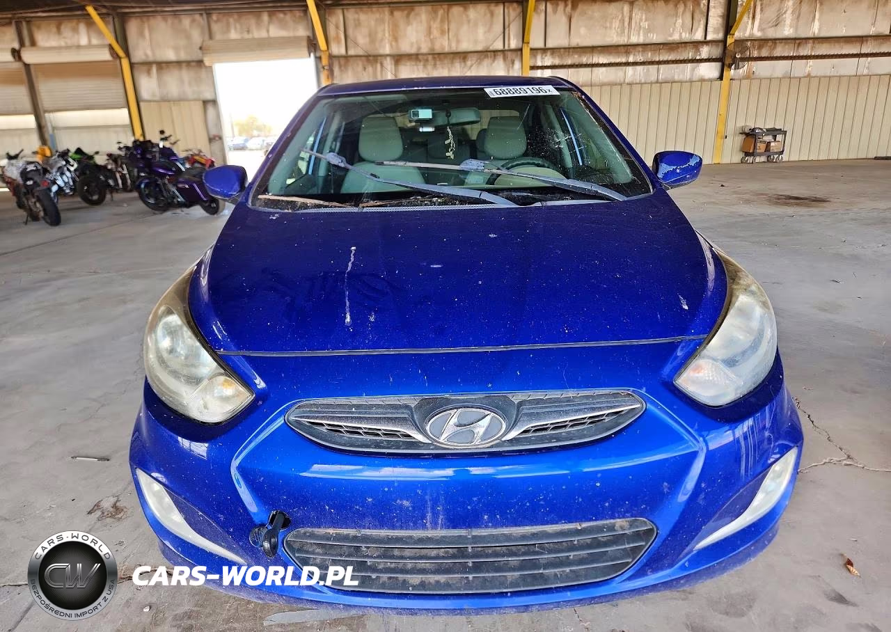 2013 Hyundai Accent Gls VIN:KMHCU4AE7DU377549 - 5