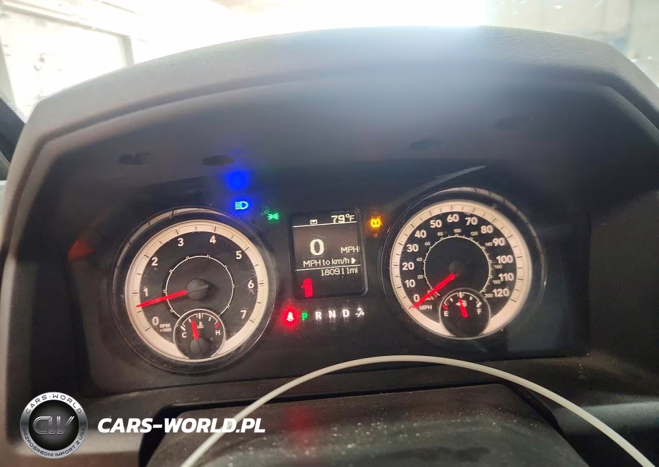 2019 Ram 1500 Classic Tradesman VIN:1C6RR6FT3KS742019 - 9