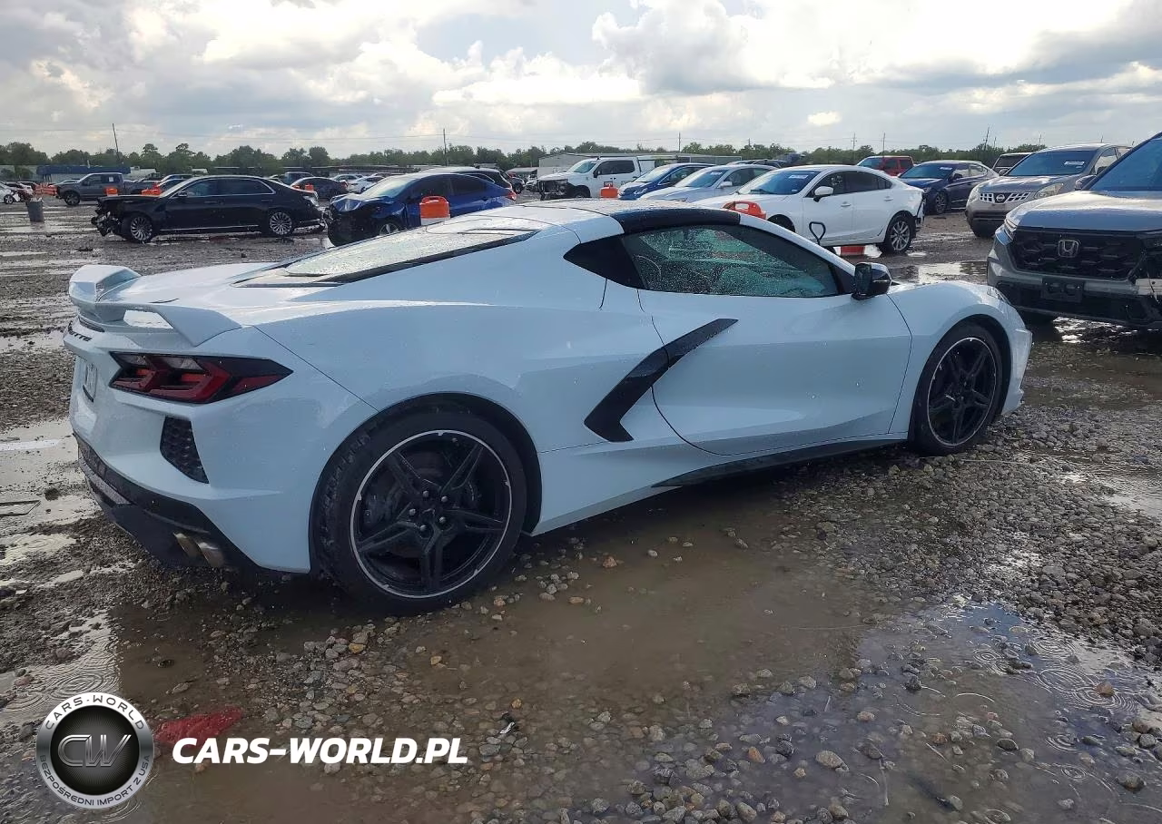 2021 Chevrolet Corvette Stingray 1Lt VIN:1G1YA2D41M5112817 - 3