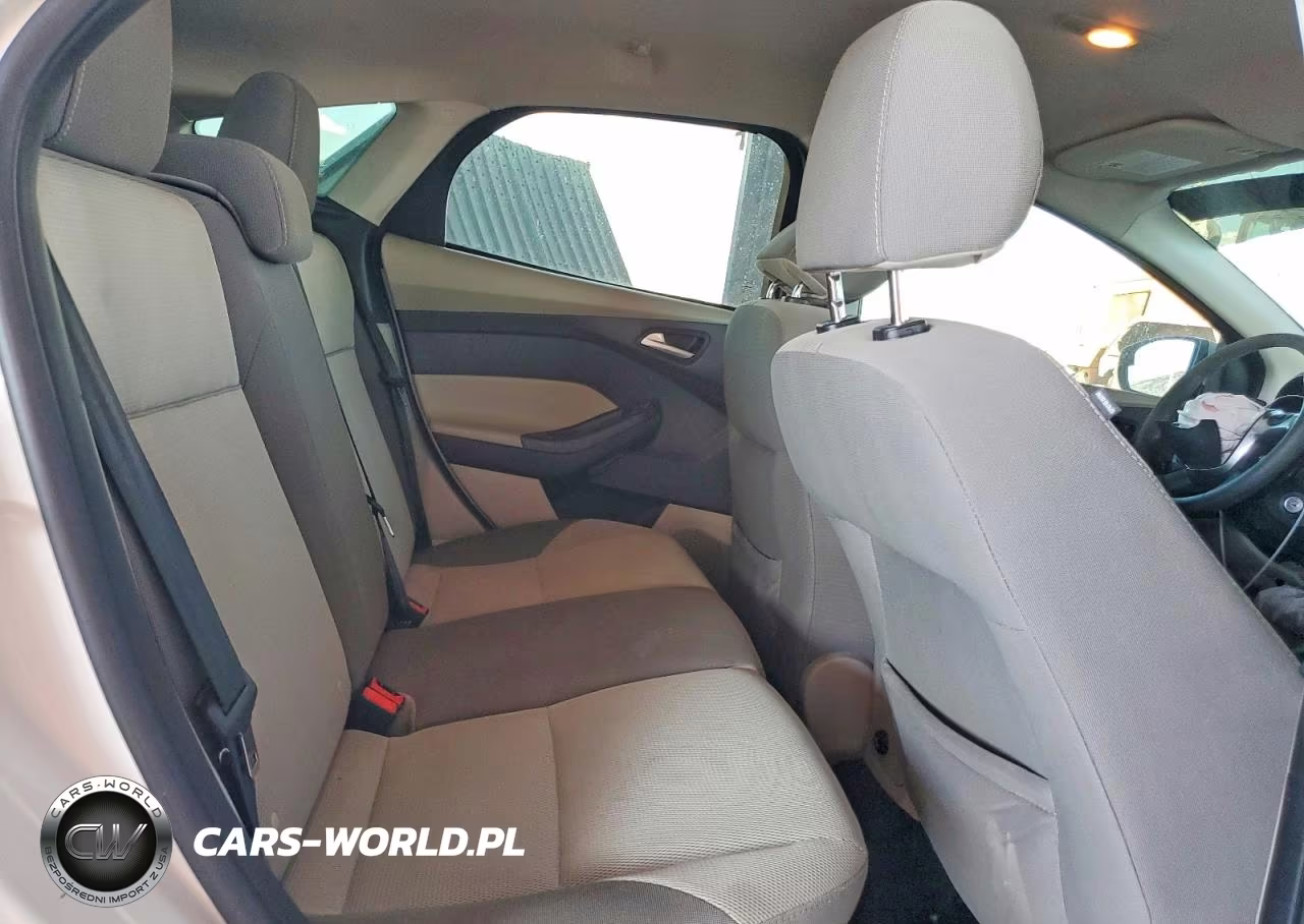 2013 Ford Focus Se VIN:1FADP3K29DL297454 - 10