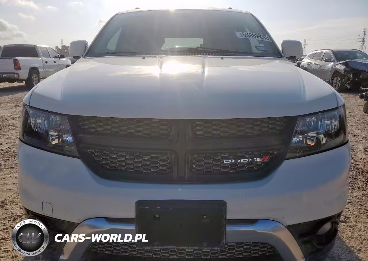 2019 Dodge Journey Crossroad VIN:3C4PDCGB2KT834935 - 5