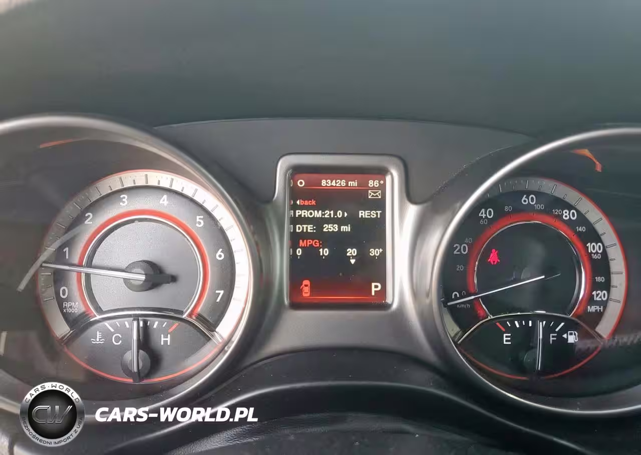 2019 Dodge Journey Crossroad VIN:3C4PDCGB2KT834935 - 9