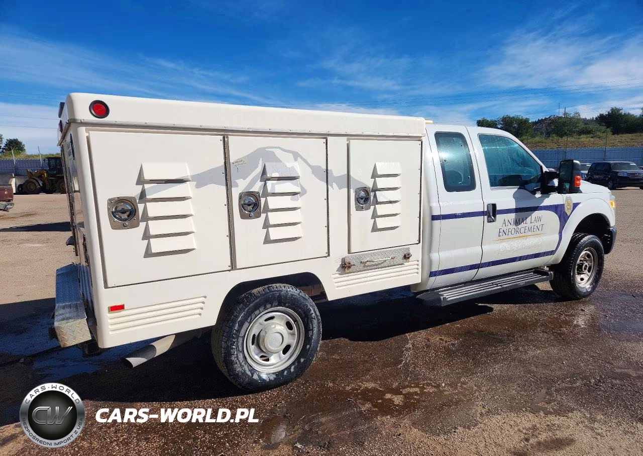 2015 Ford F250 Super Duty VIN:1FD7X2B64FEB45735 - 3