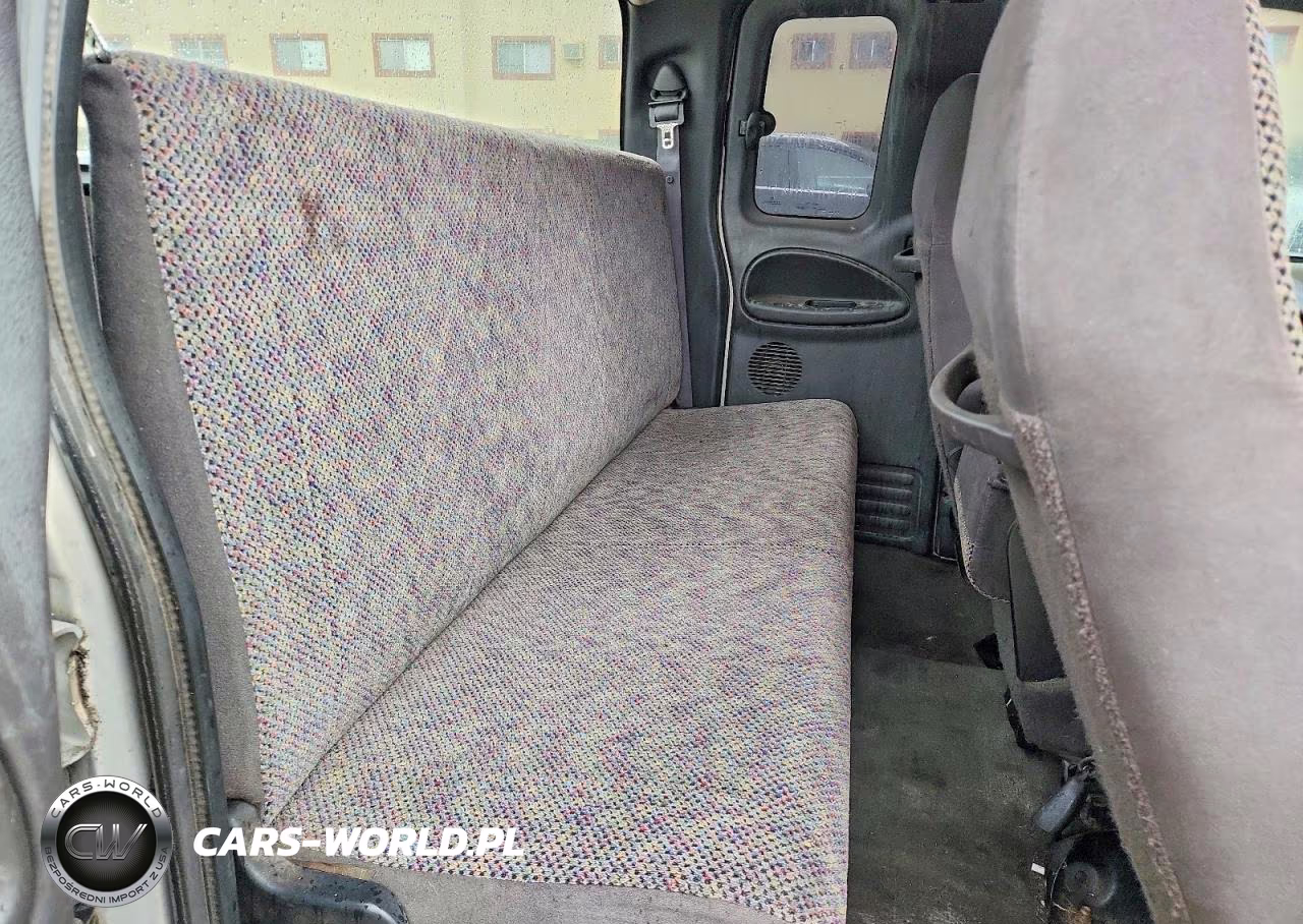 1998 Dodge Ram 1500 VIN:1B7HC13Z5WJ136606 - 10
