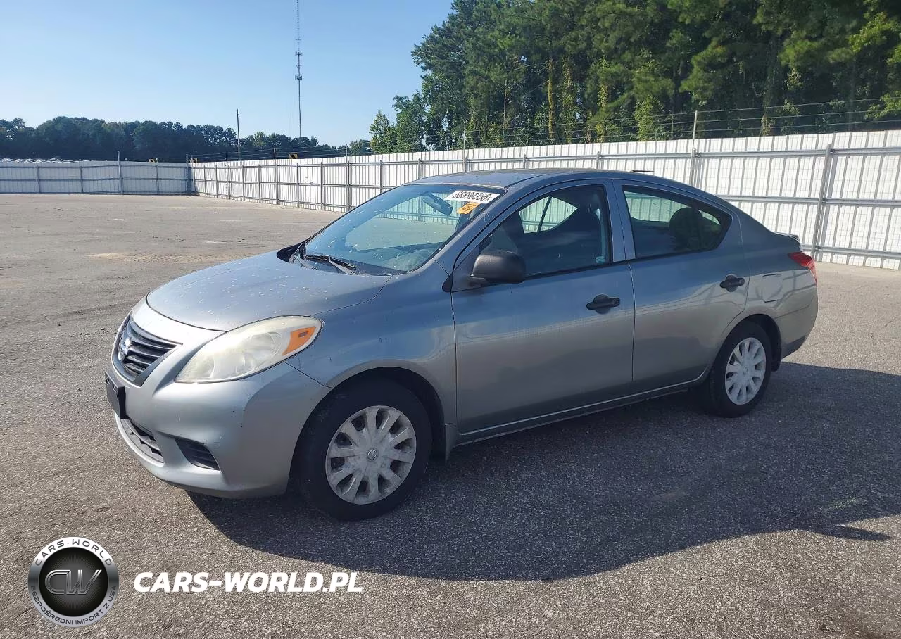 2012 Nissan Versa 1.6 S