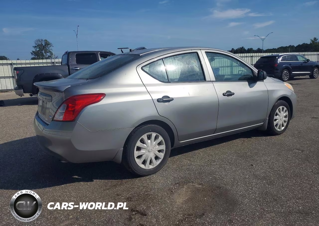 2012 Nissan Versa 1.6 S VIN:3N1CN7AP5CL836996 - 3