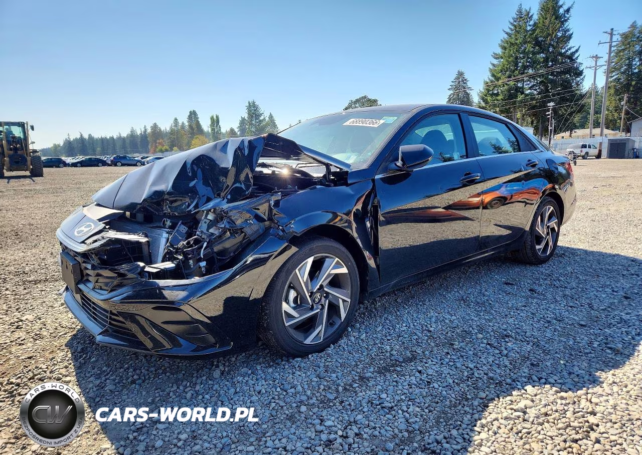 2025 Hyundai Elantra Sel