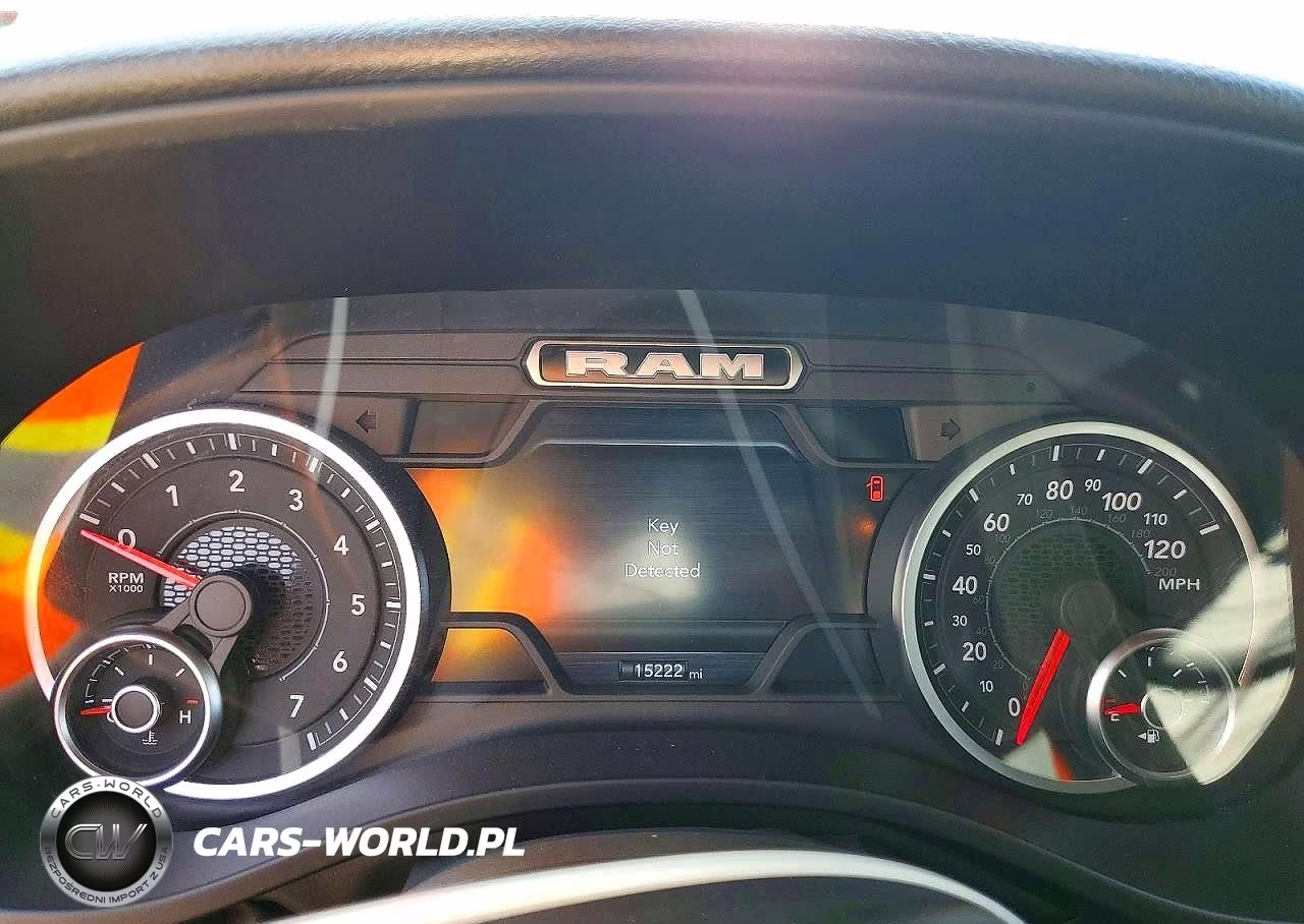 2025 Ram 1500 Tradesman VIN:1C6SRFGP4SN718460 - 9