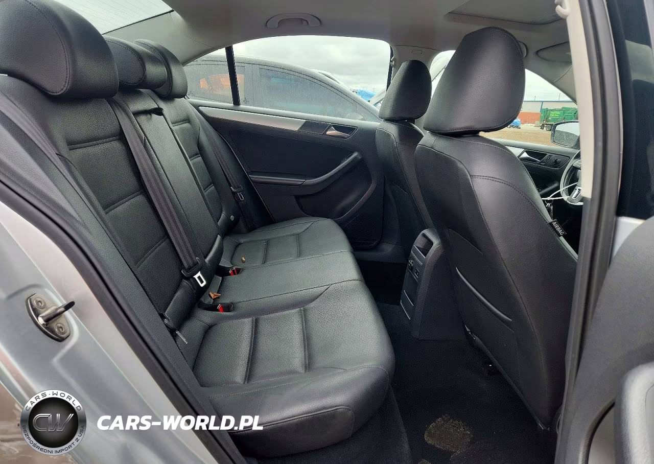 2011 Volkswagen Jetta Sel VIN:3VWLZ7AJ2BM306410 - 10